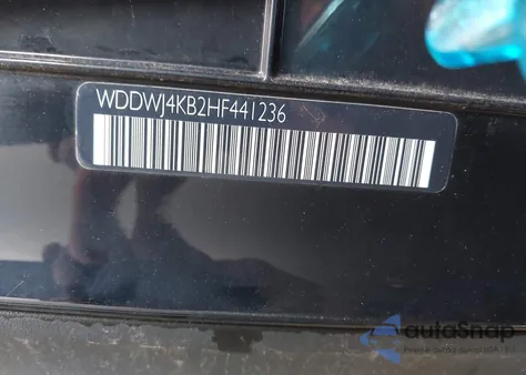 2017 Mercedes-Benz C 300 4Matic z USA, uszkodzony, nr VIN WDDWJ4KB2HF441236